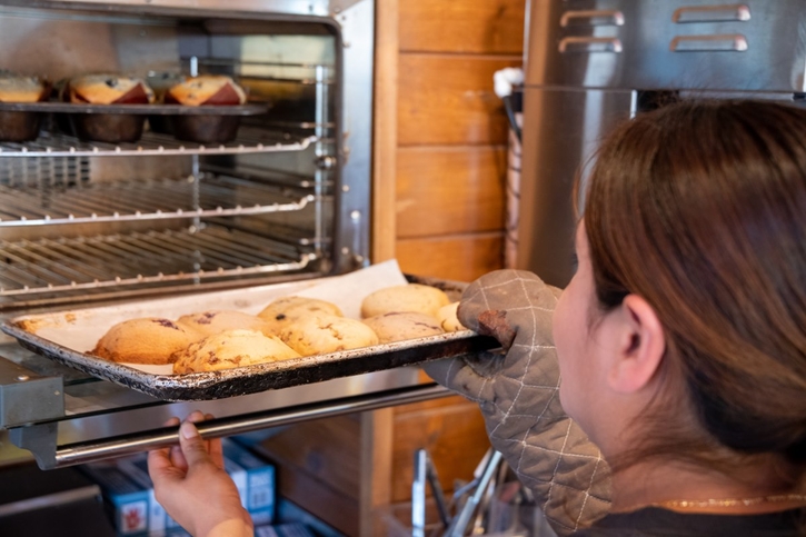 Lover's Point Beach Cafe