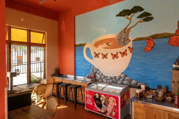 Lover's Point Beach Cafe